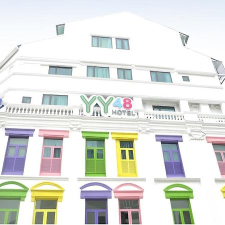 Yy48 Hotel 2 Mins Walk From Masjid Jamek Lrt Station 吉隆坡 外观 照片