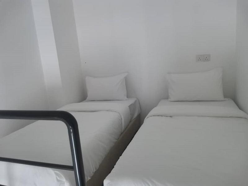 Yy48 Hotel 2 Mins Walk From Masjid Jamek Lrt Station 吉隆坡 外观 照片